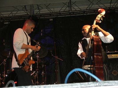 Stanley Jordan & Charnett Moffett